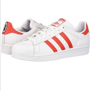 NWT Adidas superstar 8.5